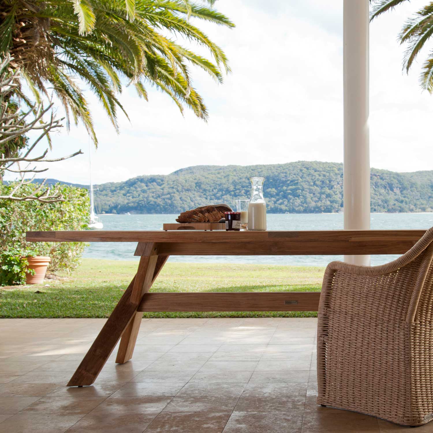 Knox Outdoor Table - 300x110 - 12 Seater