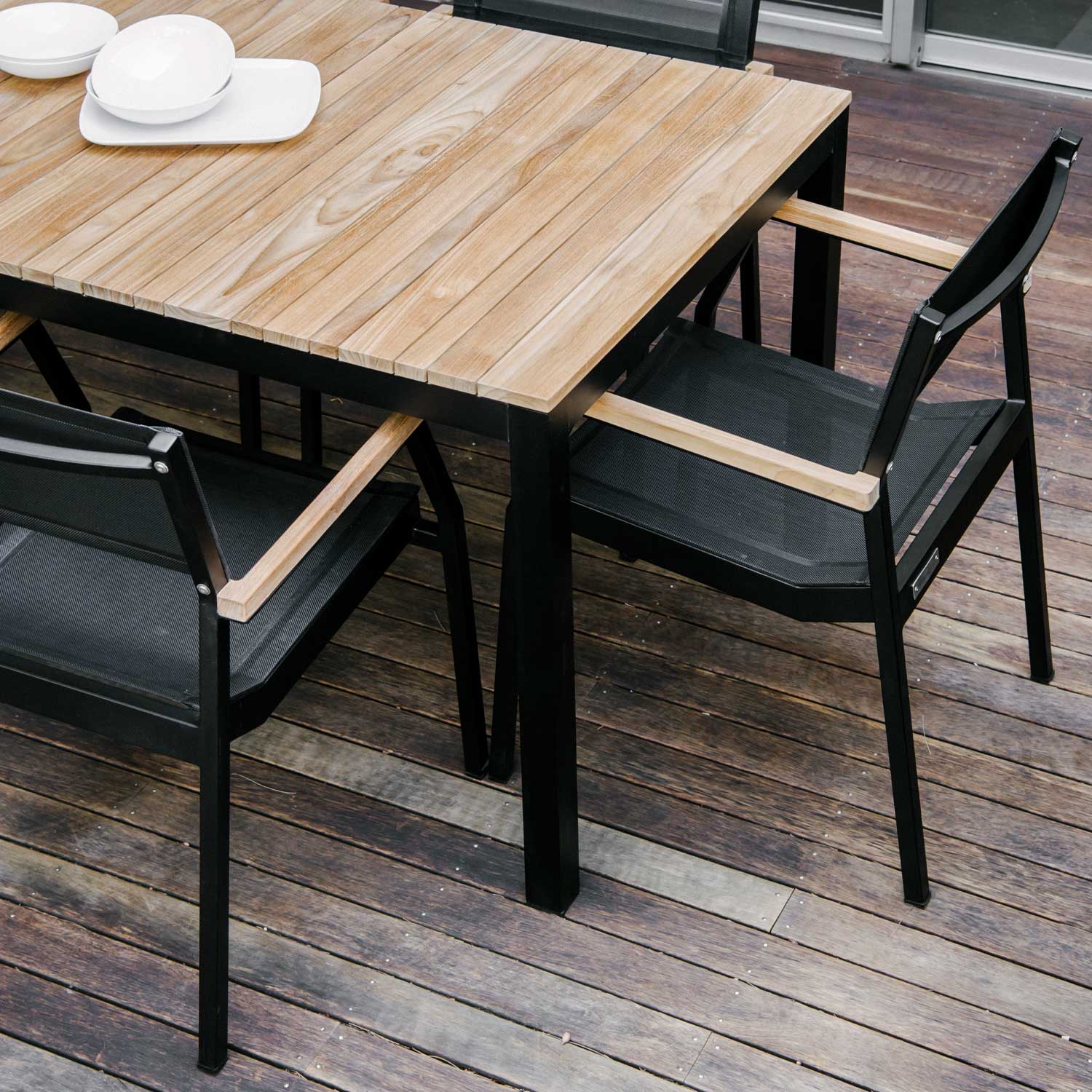 Salma Sail Alu Stacking Chair Black - Armchair