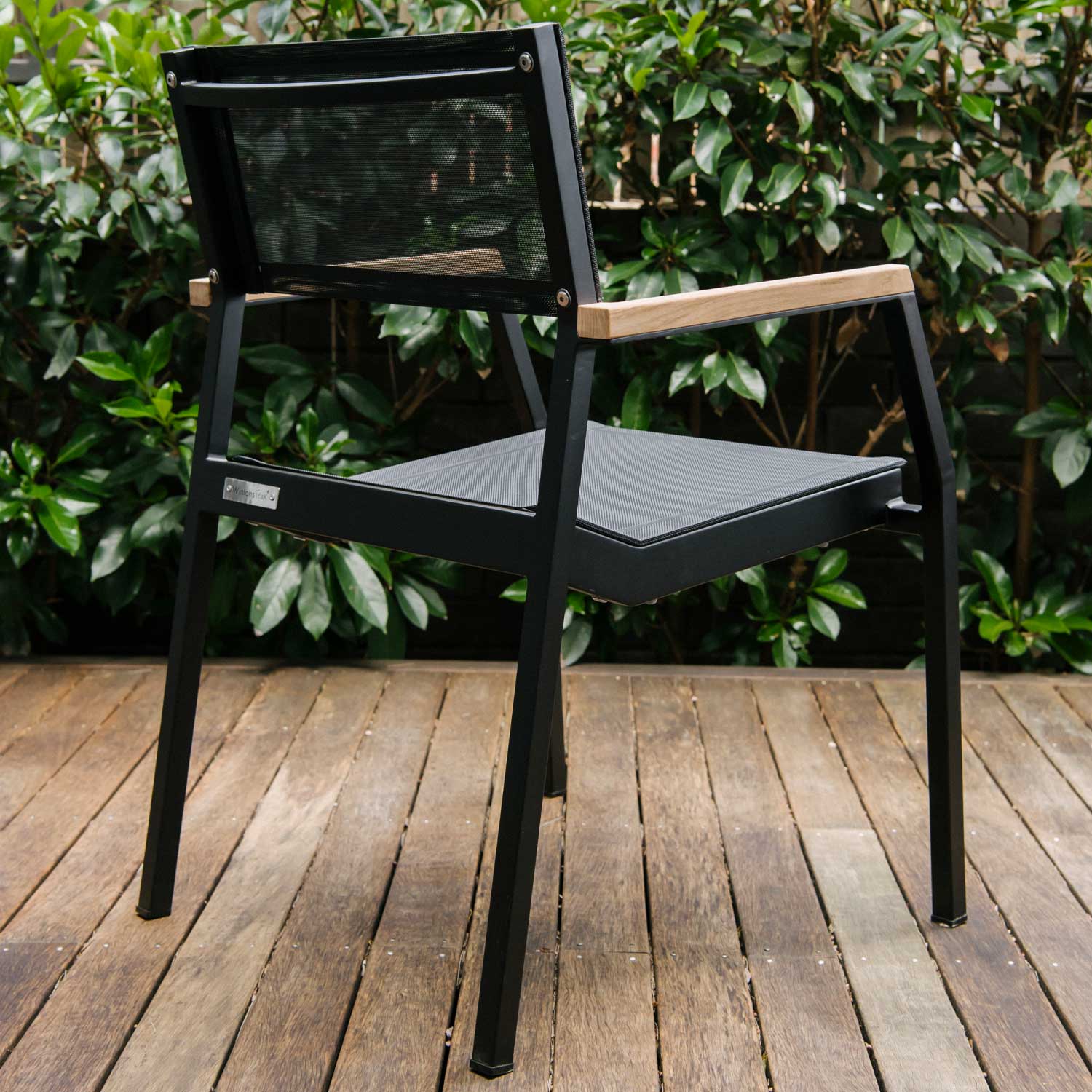 Salma Sail Alu Stacking Chair Black - Armchair